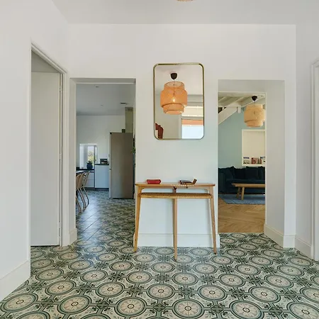 別荘 Le Chateau Saint-georges モンターニュ